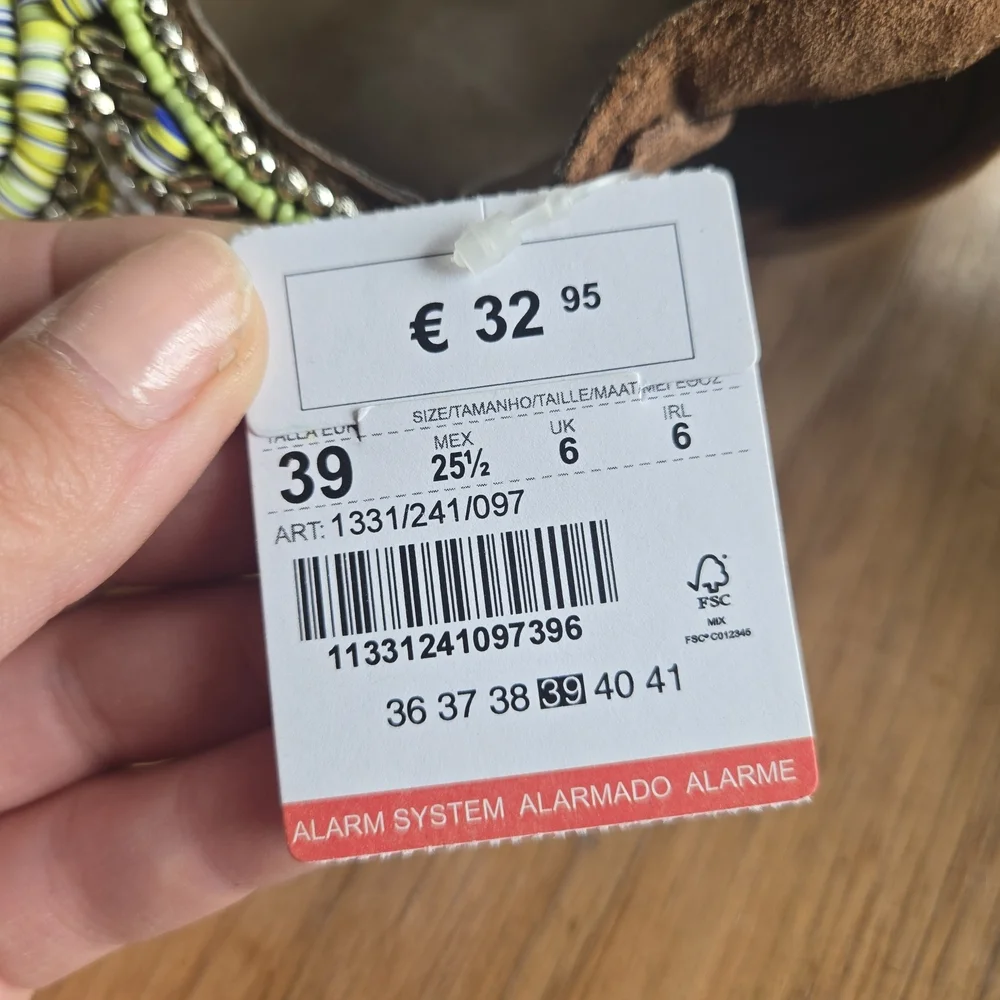 Stradivarius Brown Sandals with Yellow Beaded Design Size EU39/US 8 - Picture 4 of 7
